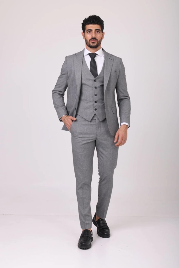 Refined Light Grey Men's Suit